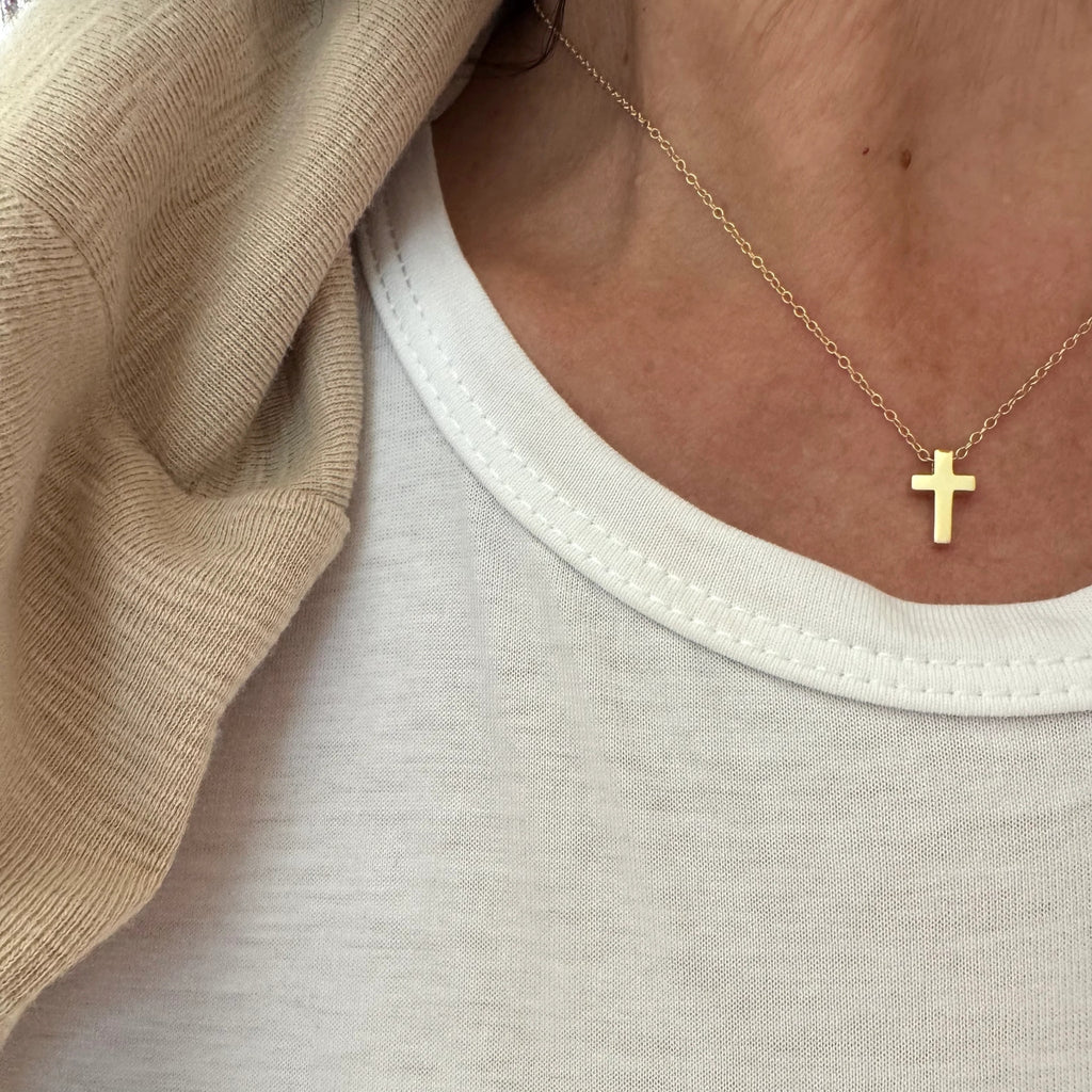 Minimalist 14Kt Gold Vermeil Dainty Cross Necklace