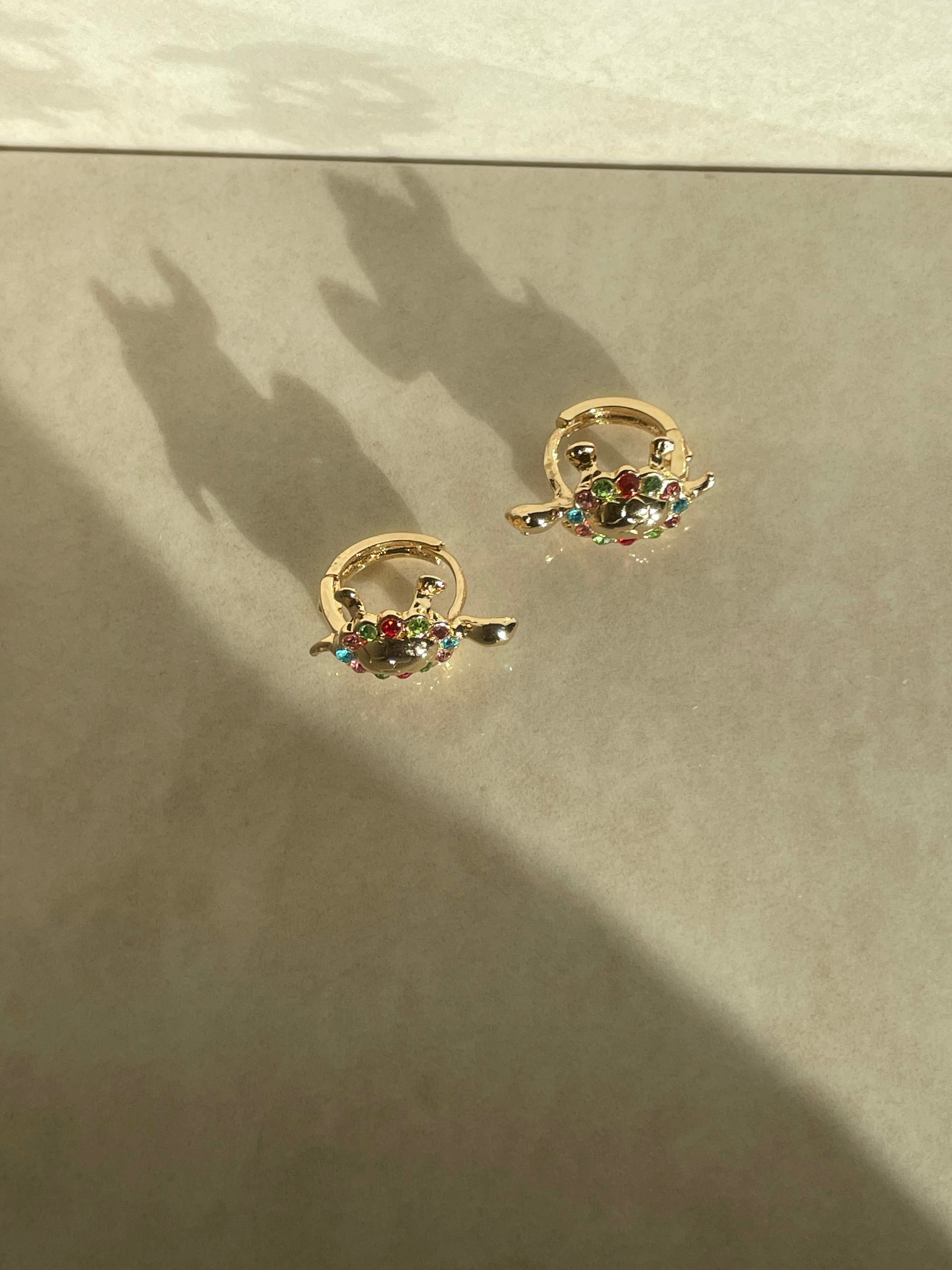 Turtle huggy hoops, women's turtle earrings, turtle hoops, colorful turtle earrings, turtle jewelry 